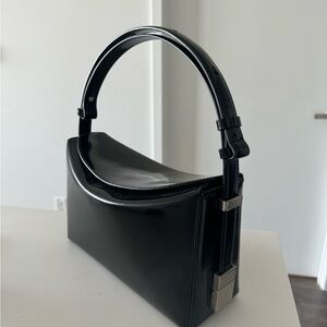 OSOI sandy black box bag